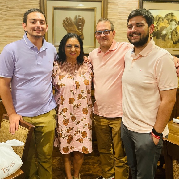 Meet your Posher, Shirlee - Picture 6 of 8